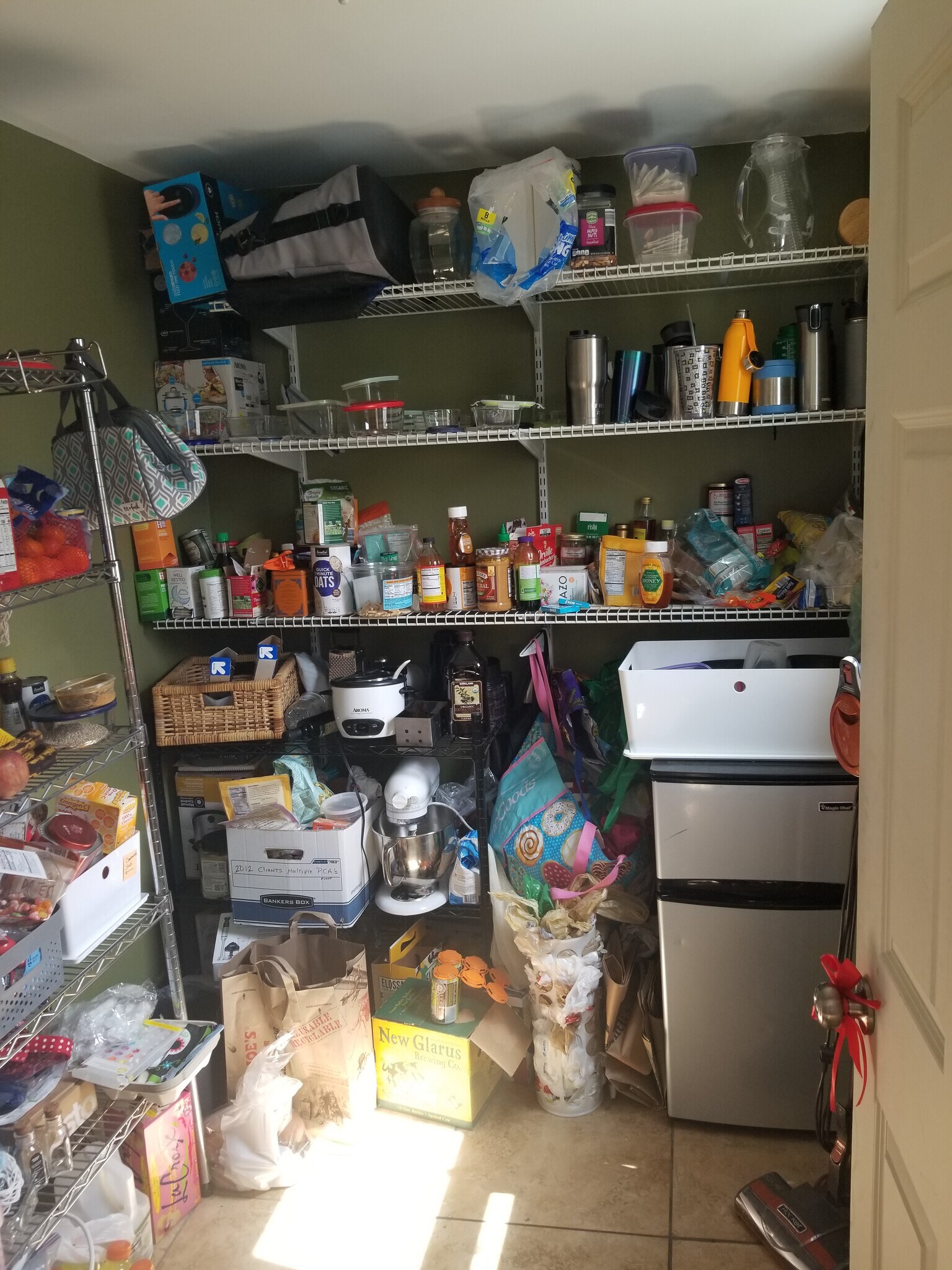 Pantry off kitchen - 2711 E 22nd St