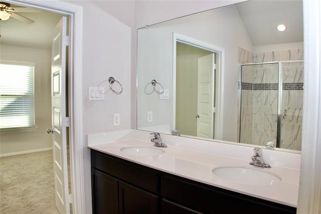 Building Photo - 13092 Yellowstone Wy