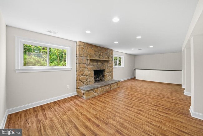 Building Photo - 1310 Forestwood Dr