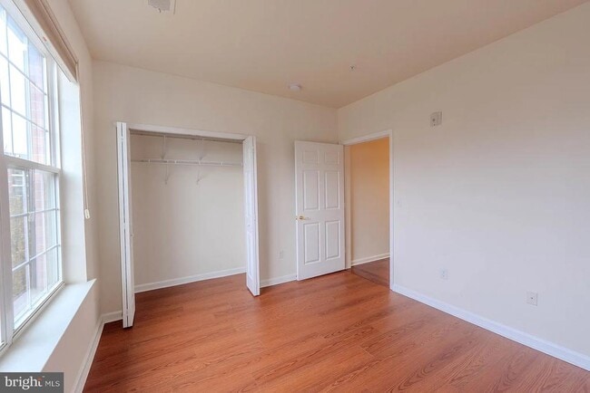 Building Photo - 4323 Champions Run