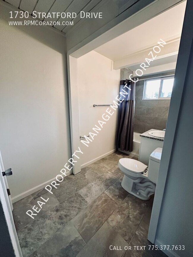 Building Photo - 3 bed 1 bath newly remodeled unit! New eve...