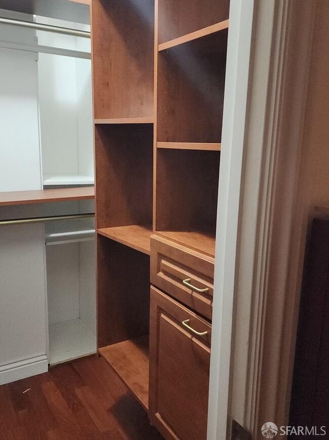 Building Photo - 300 3rd St