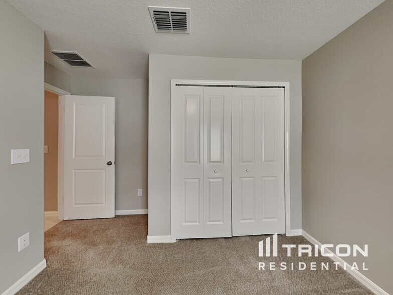Building Photo - 4128 Salt Springs Ln