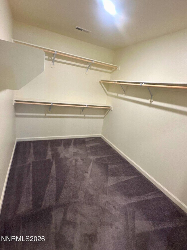 Building Photo - 9007 Quail Grv Dr