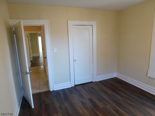 Building Photo - 282 Renner Ave