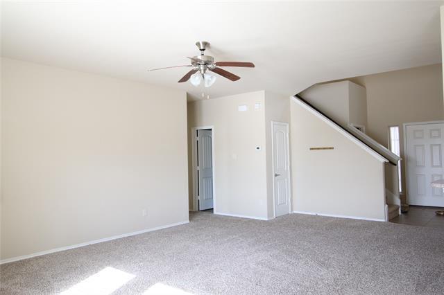 Building Photo - 2101 Hickory Trail