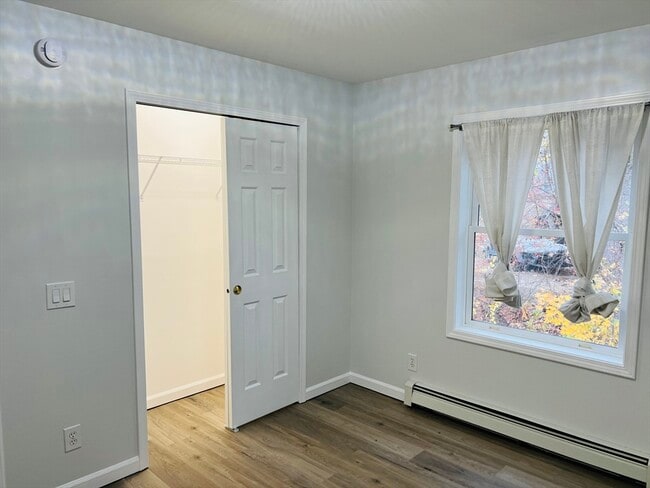 Building Photo - 8 Dunning Ave