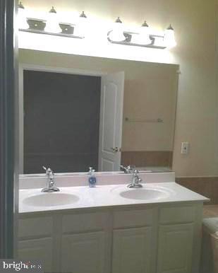 Building Photo - 9730 Corbett Cir