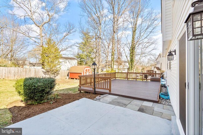 Building Photo - 9356 Birchwood Ct