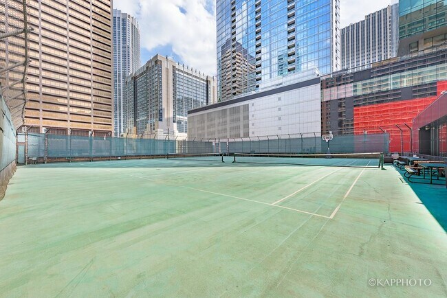 Building Photo - 211 E Ohio St