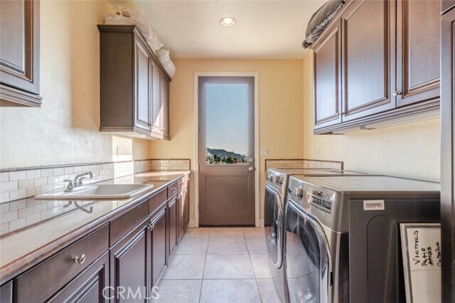 Building Photo - 10817 W Stallion Ranch Rd