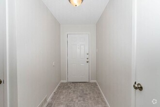 Building Photo - Single-Story Gem with Vaulted Ceilings and...