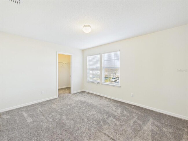 Building Photo - 5164 Chickadee St