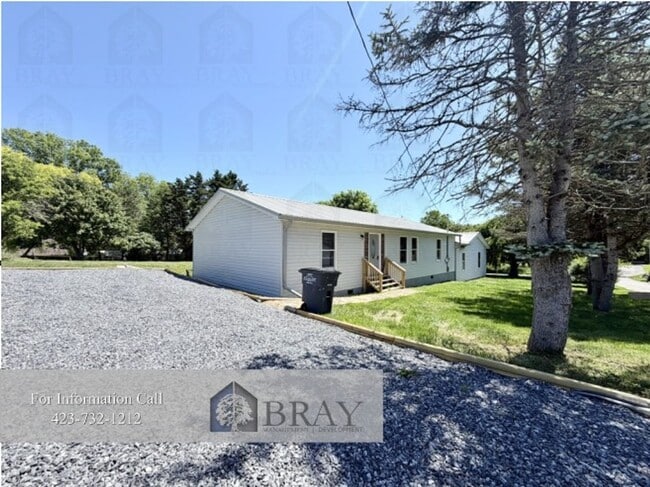 Building Photo - 307 Honeysuckle Dr