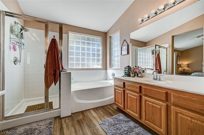 Building Photo - 10617 Austin Bluffs Way