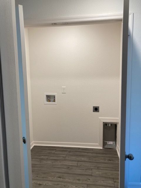 Building Photo - 11 Ripcord Ln