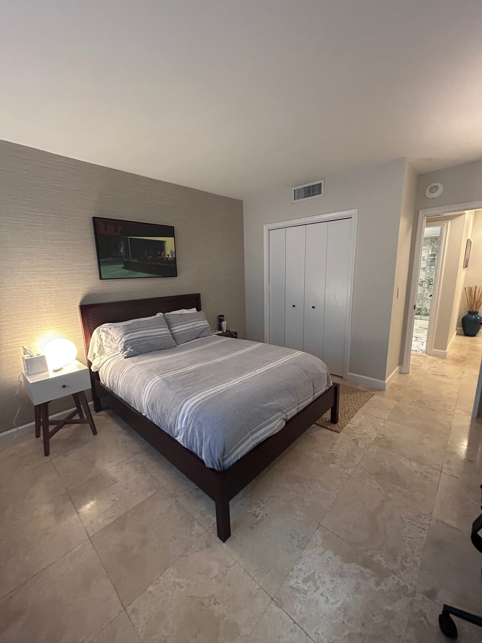 Building Photo - 9801 Collins Ave