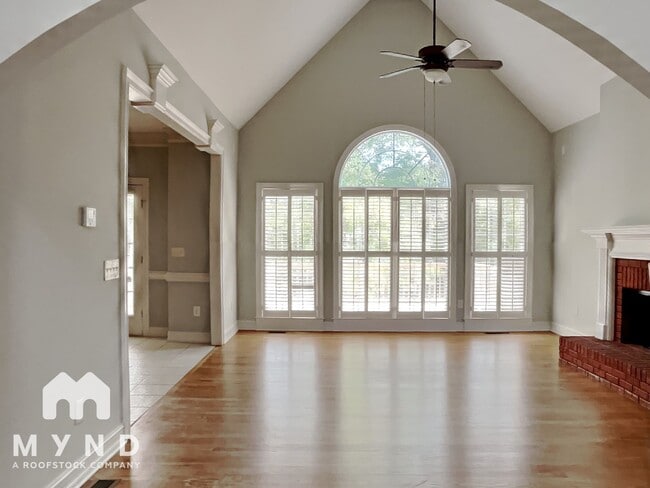 Building Photo - 1918 Tribble Crest Dr