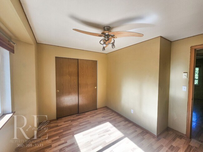 Building Photo - MILITARY DISCOUNT - $75/MO OFF!!