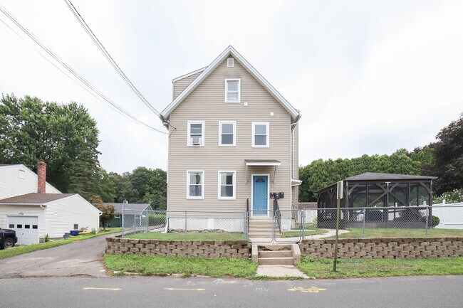 Primary Photo - 56 N Spring St