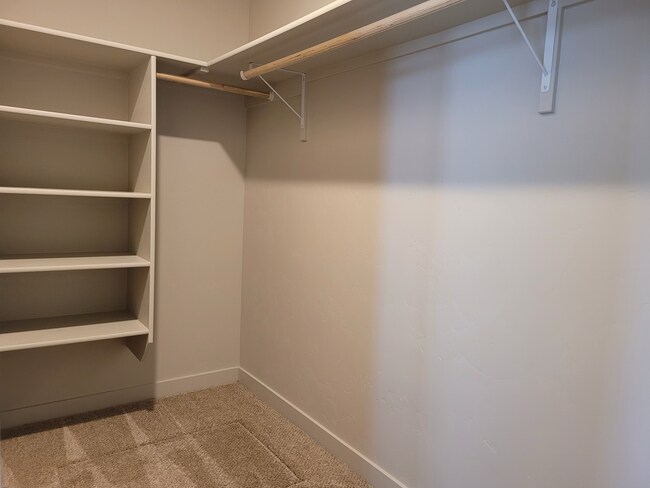 Building Photo - 17948 Ryans Ridge Ave