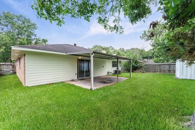 Building Photo - 707 Cascade Creek Dr