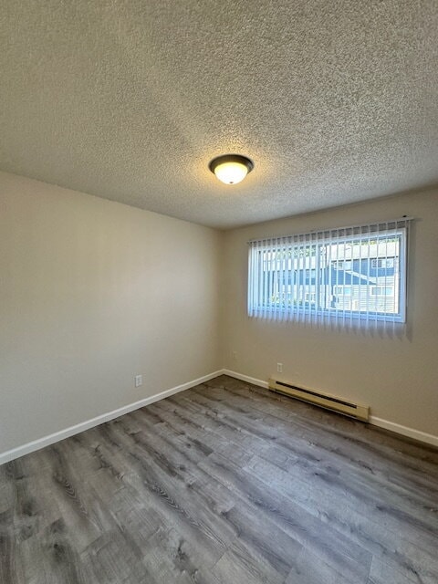 Building Photo - 2-Bedroom Apartment, 1st Floor, Near Transportation