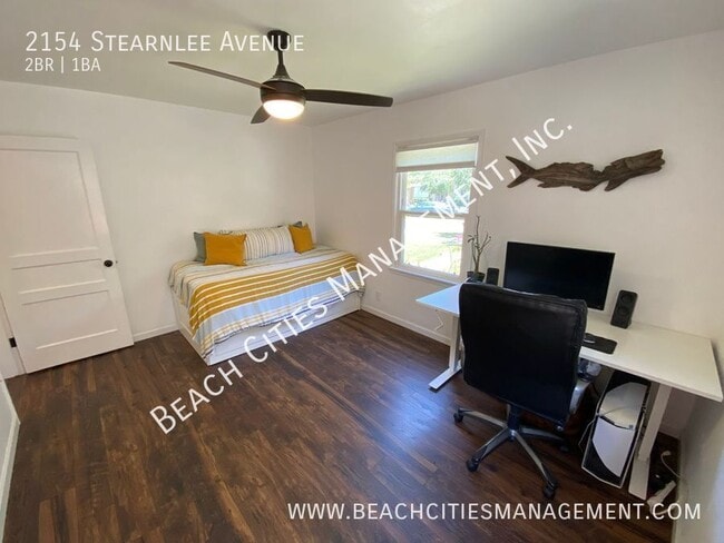 Building Photo - 2154 Stearnlee Ave