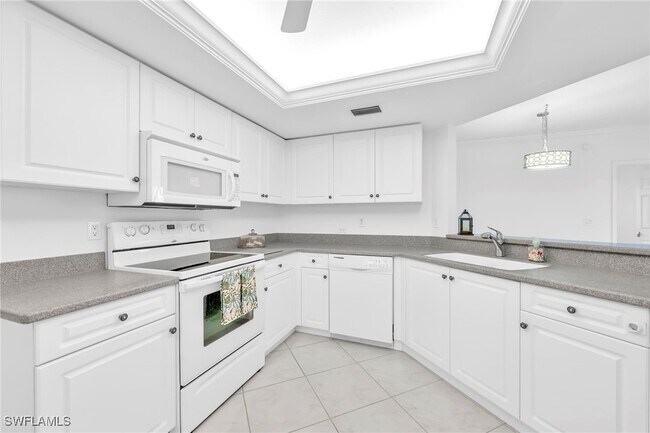Building Photo - 2541 Citrus Lake Dr