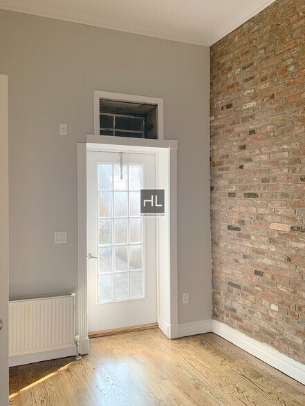 Building Photo - E 1ST ST.