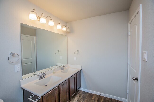 Building Photo - 14358 Whitetop Peak Ct
