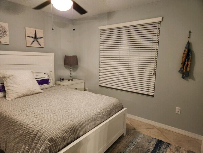 Building Photo - 110 Villa Cir