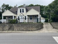 Building Photo - 509 S 18th St