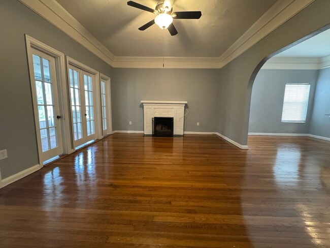 Building Photo - Davis Island Charming Home