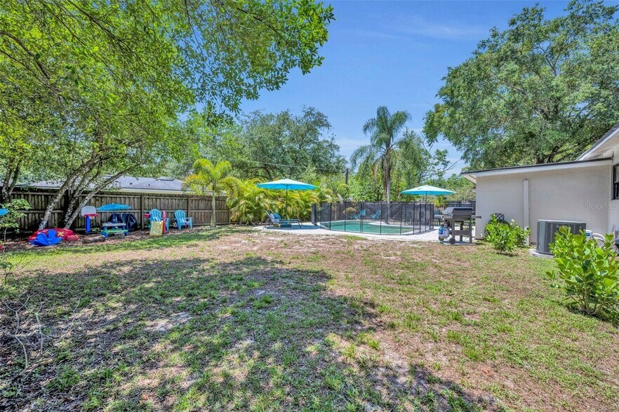 Building Photo - 780 Kangaroo Ct
