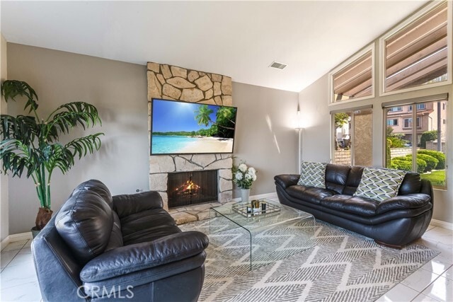 Building Photo - 3019 Carolwood Ln