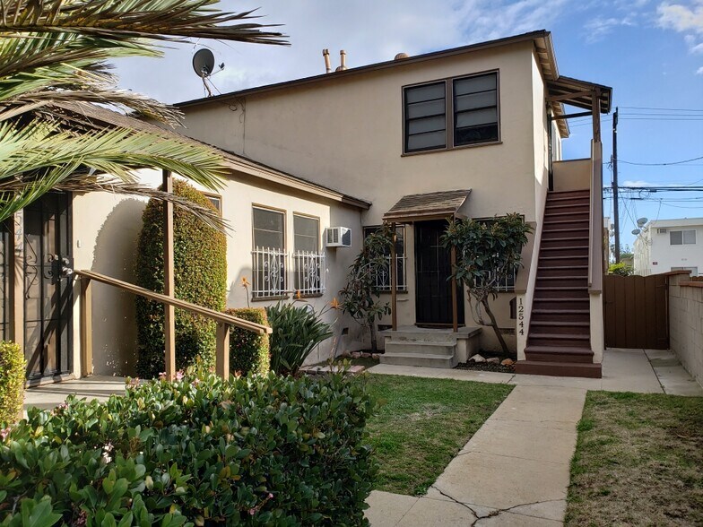 Primary Photo - 12544 Venice Blvd