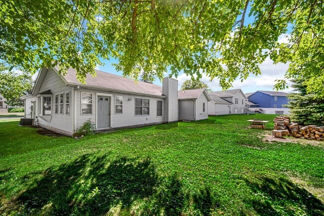 Building Photo - 2848 W 64th Ct