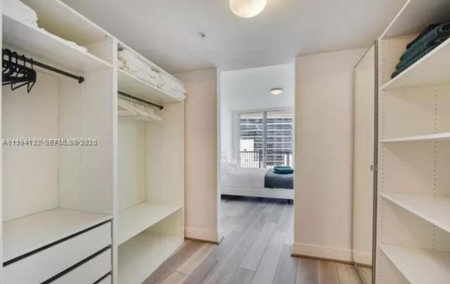 Building Photo - 1750 N Bayshore Dr