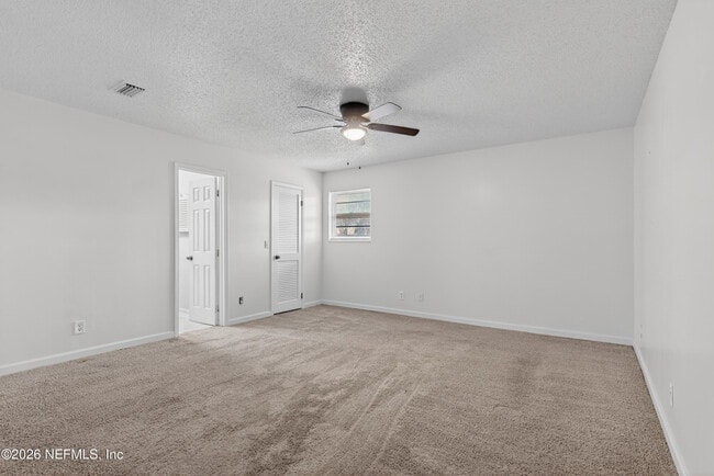 Building Photo - 217 Quince Ct