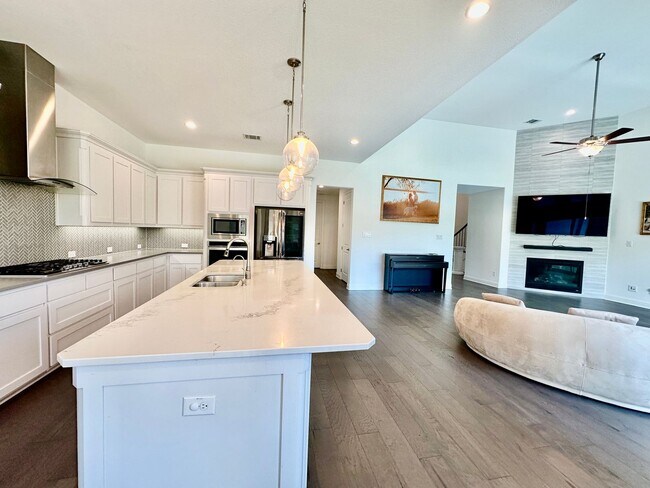 Building Photo - Stunning 4BR/3.5BA Modern Home in Walsh — Available 7/21
