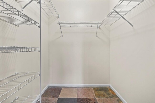 Building Photo - 9511 Weldon Cir