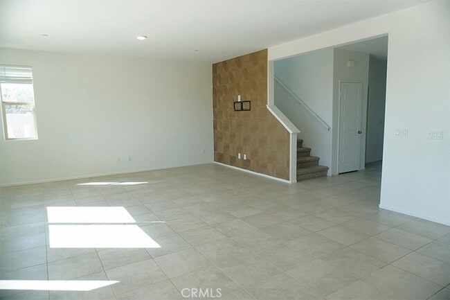 Building Photo - 6342 Mariposa Dr