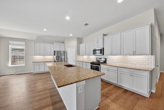 Building Photo - 18102 Humber River Ln