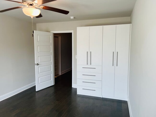 Building Photo - ***MOVE IN SPECIAL - $500 OFF 1ST MONTHS RENT WITH A MOVE IN DATE ON OR BEFORE 6/12.*** Wow! 4 be...