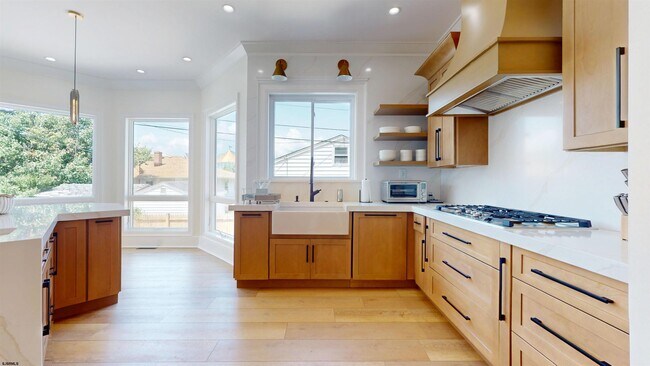 Building Photo - 31 Seaside Ct