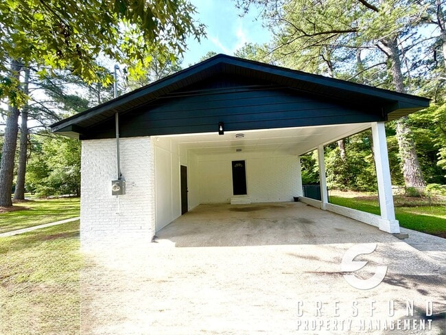 Building Photo - Coming Soon Mid June -Completely Renovated 3 Bedroom, 2 Bath Home with WiFi, Security System & Wa...