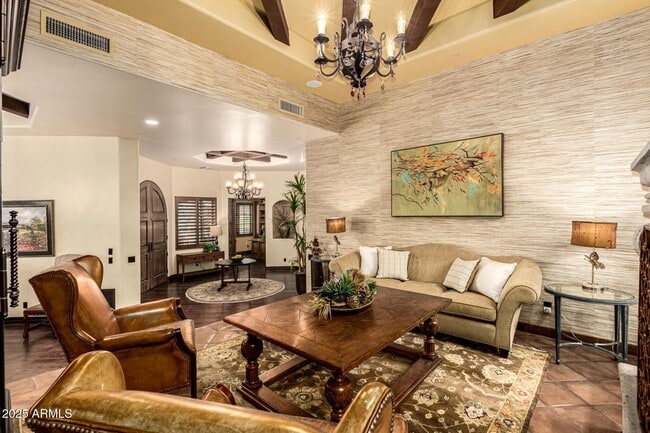 Building Photo - 1930 E Desert Willow Dr