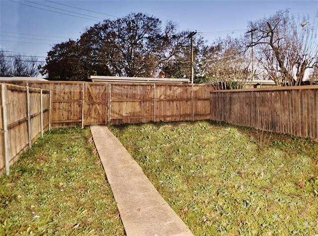 Building Photo - 13606 Flagstone Ln