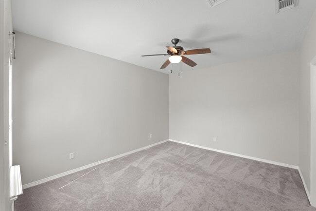 Building Photo - 21307 Snowblossom Ln